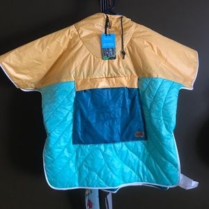 Rumpl Puffy Poncho - Newport Color Block